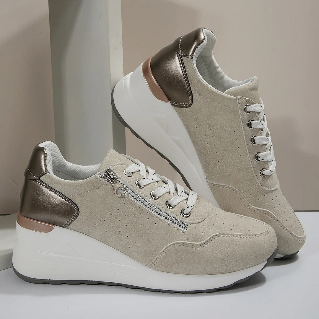 Trendige Damen Plateau Sneaker mit orthopädischem Design; bequeme Damenschuhe für Mode und Wohlbefinden.