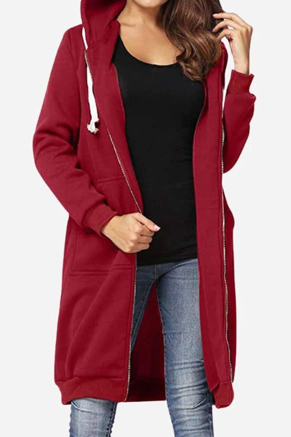 Eleganter Damen Hoodie mit Kordelzug-Kapuze und Reißverschluss, perfekt für kühle Wintertage.