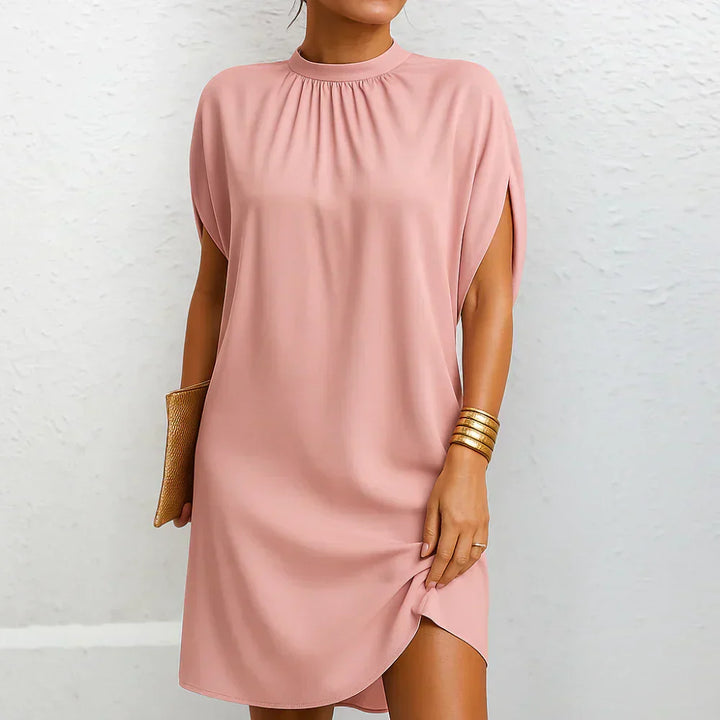 Modisches, langes Damenkleid. Ein fließendes, hochgeschlossenes Midikleid, ideal als schickes Sommer- oder Partykleid.