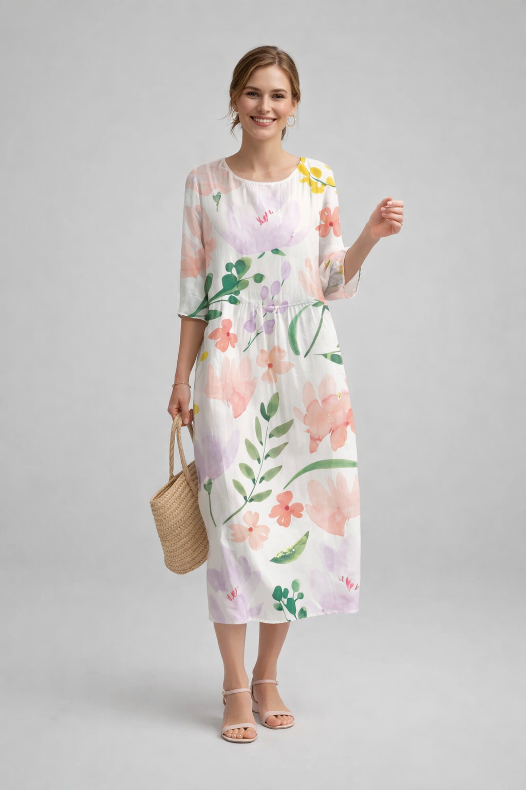 Fließendes Damen Midikleid mit Blumen für den Sommer. Bequemes, leichtes Freizeit- und Partykleid in ansprechender Optik.
