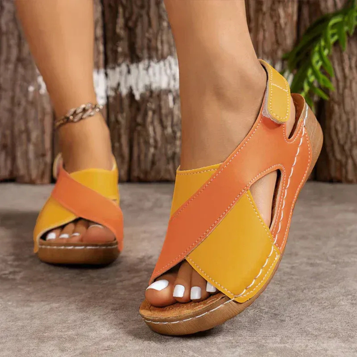 Sommerliche Damen Plateau-Sandalen, Slip-On Design für einfaches Anziehen, ideal für entspannte Freizeit-Looks.