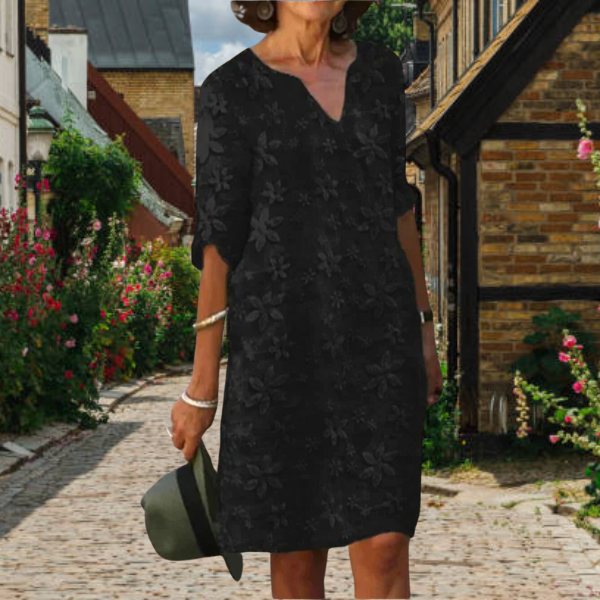 Modernes Damen Sommer Midikleid mit V-Ausschnitt und zartem Blumenmuster. Ein elegantes Fest- & Partykleid.