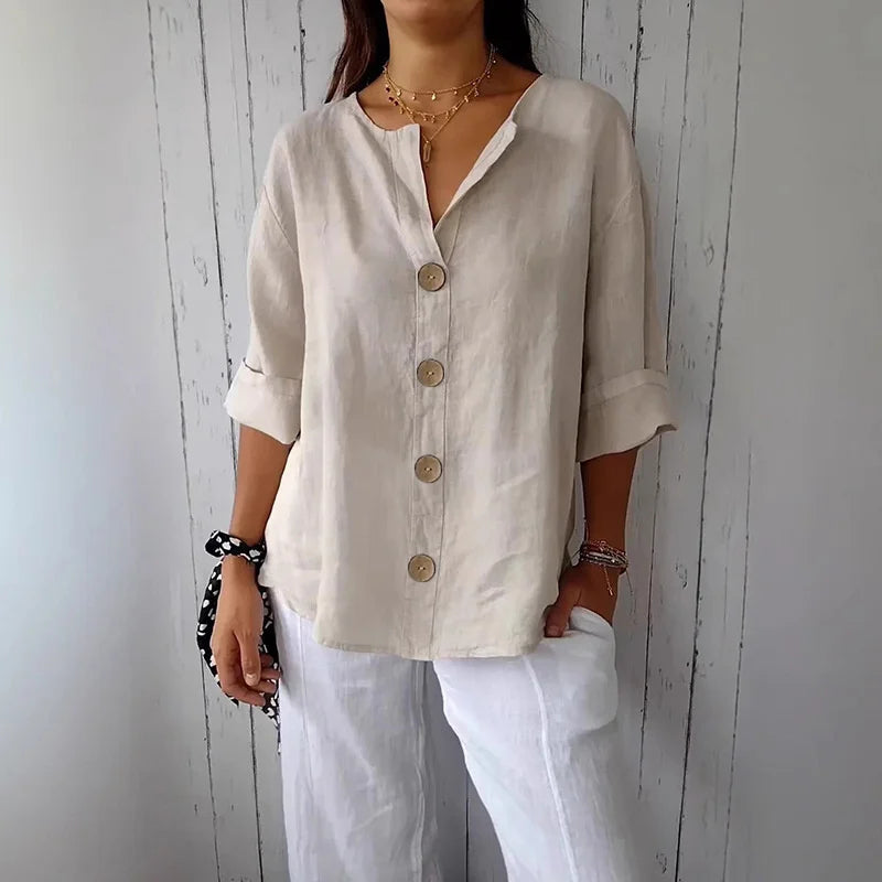 Vielseitige rote Damen V-Ausschnitt Bluse, ideal für Freizeit, Büro & elegante Anlässe im Sommer.