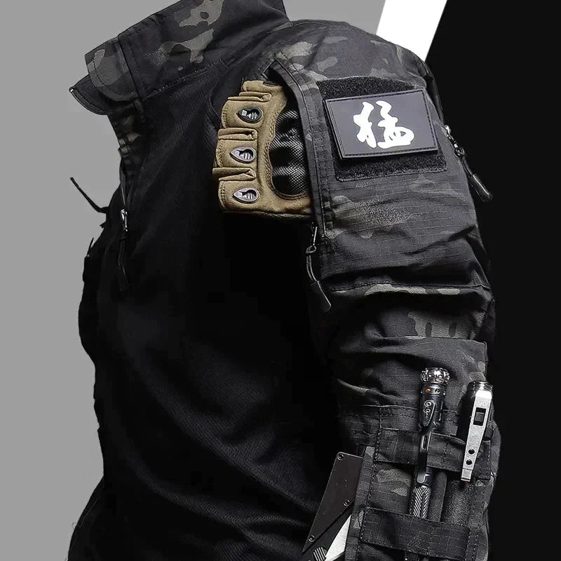 Vielseitiges Herren Militär Outfit Logan. Zweiteiler für Outdoor, Abenteuer, Freizeit & anspruchsvolle Bedingungen.
