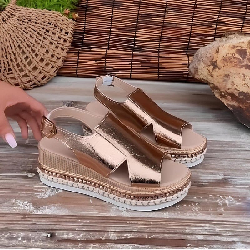 Goldene orthopädische Keilabsatz-Sandalen für Damen, bequem & verstellbar.