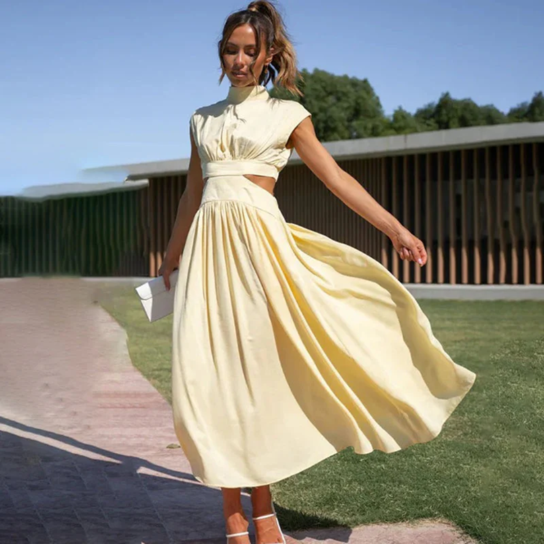 Schwarzes elegantes Party Maxikleid für Damen, ärmellos, mit stilvollem Cut-out. Ideal für Abende.