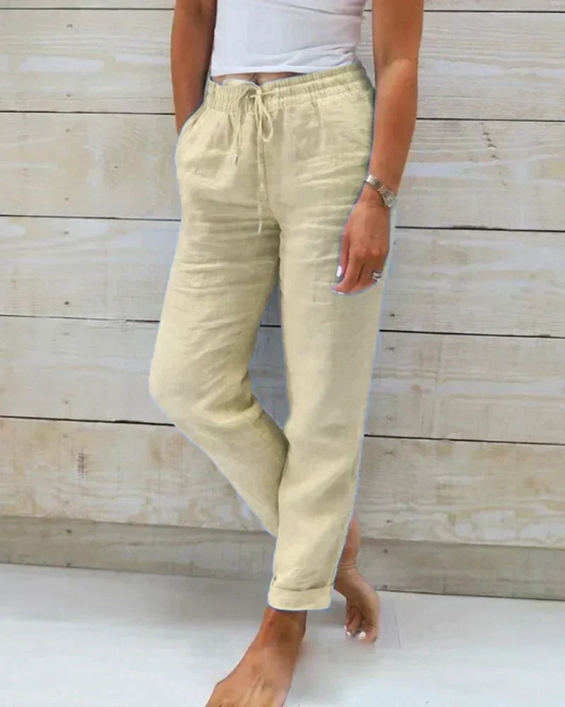 Modische Damenhose mit elastischem Stretch-Bund, ideal für entspannte Tage und stilvolle Auftritte.