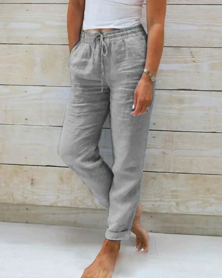 Vielseitige Damenhose: bequeme Stretch-Freizeithose mit elastischem Bund für Komfort und Stil.