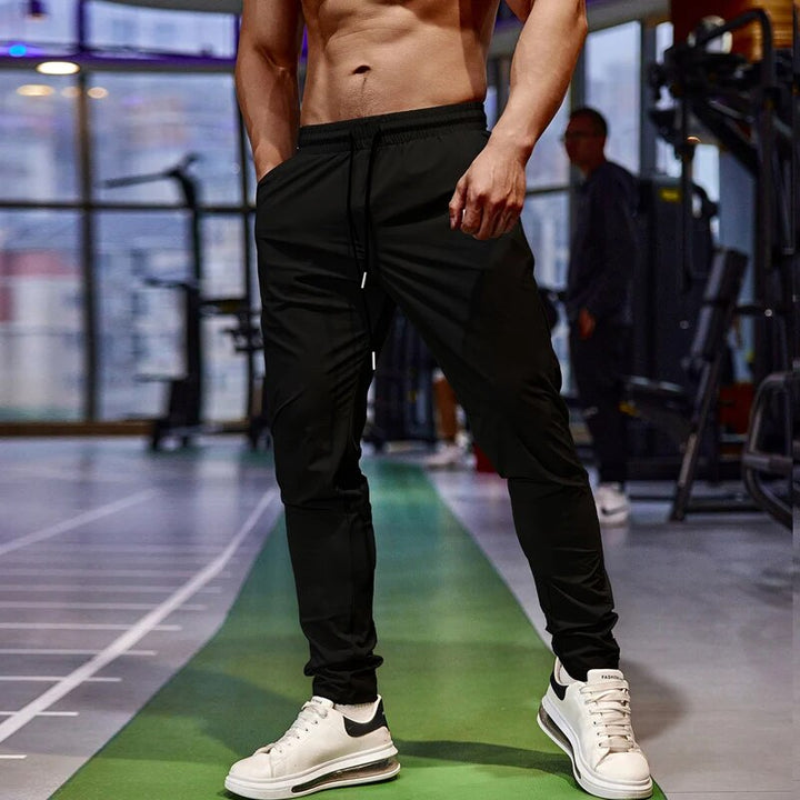 Herren Activewear Sporthose Regular Fit für Freizeit, Fitness & Sport. Schnelltrocknend & komfortabel.