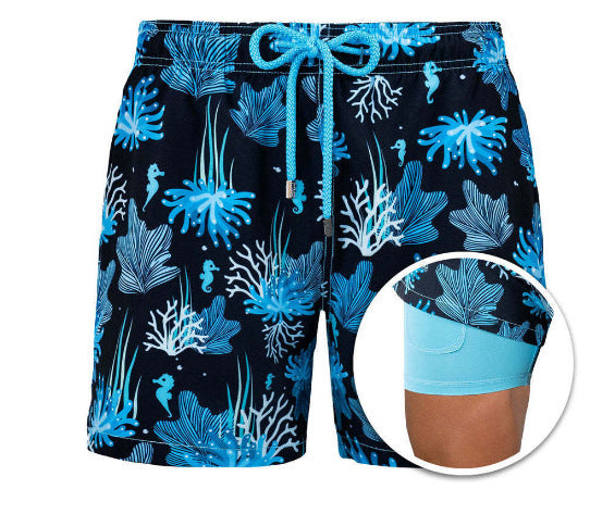 Atmungsaktive Herren Kurze Hosen, doppellagig. Bequeme Regular Fit Sommershorts für heiße Tage.