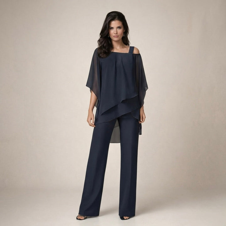 Elegantes Damen Blusen-Set für Business & Casual. Modischer Zweiteiler mit Lagenbluse für einen stilvollen Auftritt.