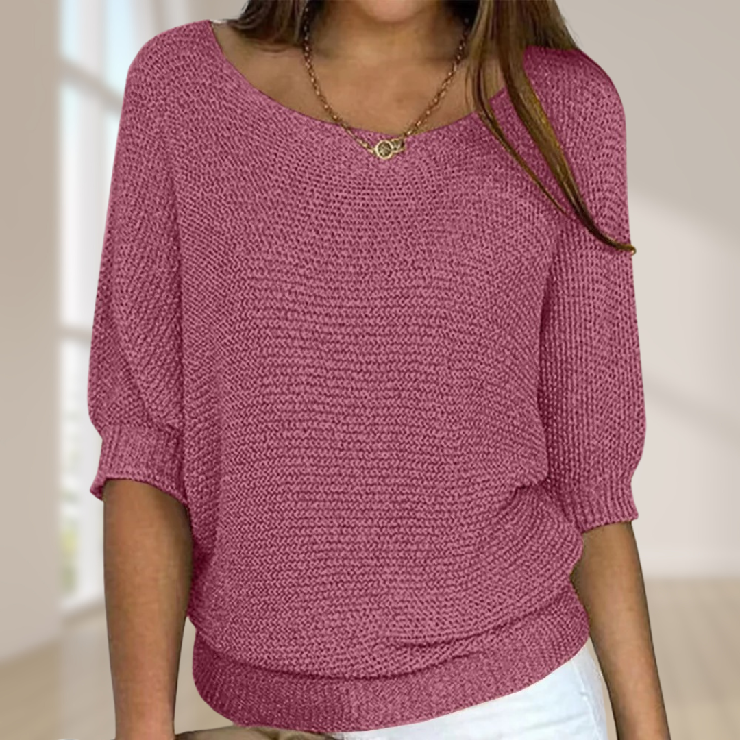 Detaillierter Damen Strickpullover in weicher Qualität, ideal für herbstliche Tage.