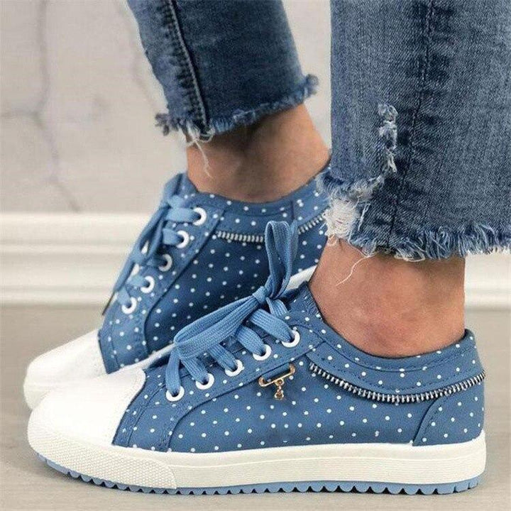 Stylische gepunktete Damen Freizeitschuhe, bequem und atmungsaktiv für jeden Tag.