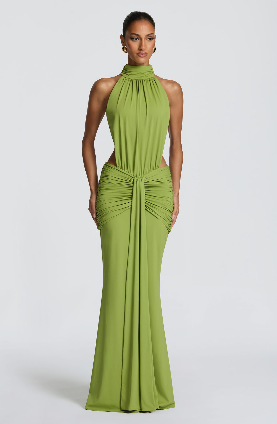 Rotes Damen Abendkleid, Neckholder, offener Rücken, elegantes Maxikleid, perfekt für Tanzabende.
