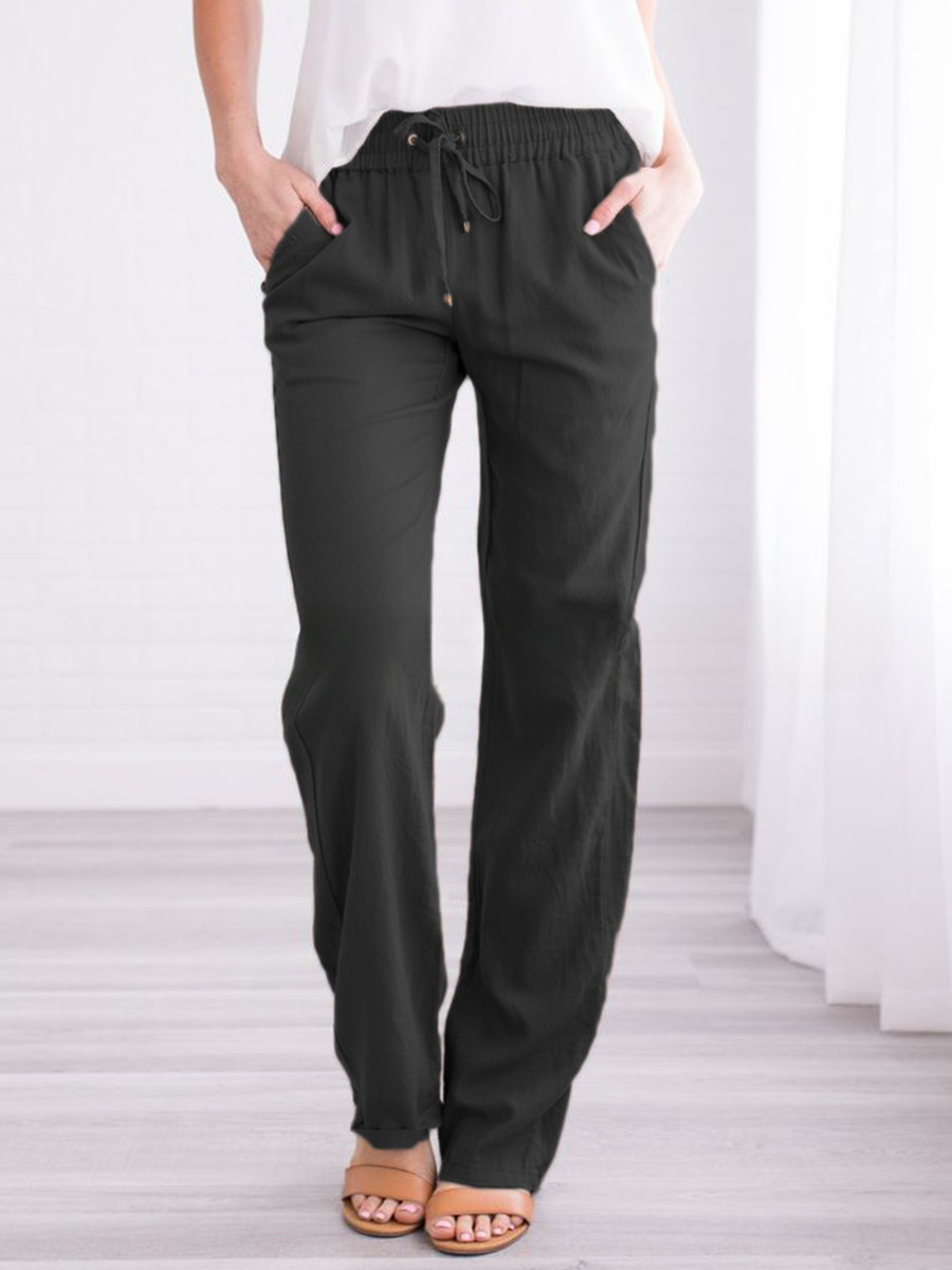 Vielseitige, leichte Damen Freizeithose Regular Fit. Bequem & modern für Sommer und lockere Styles.