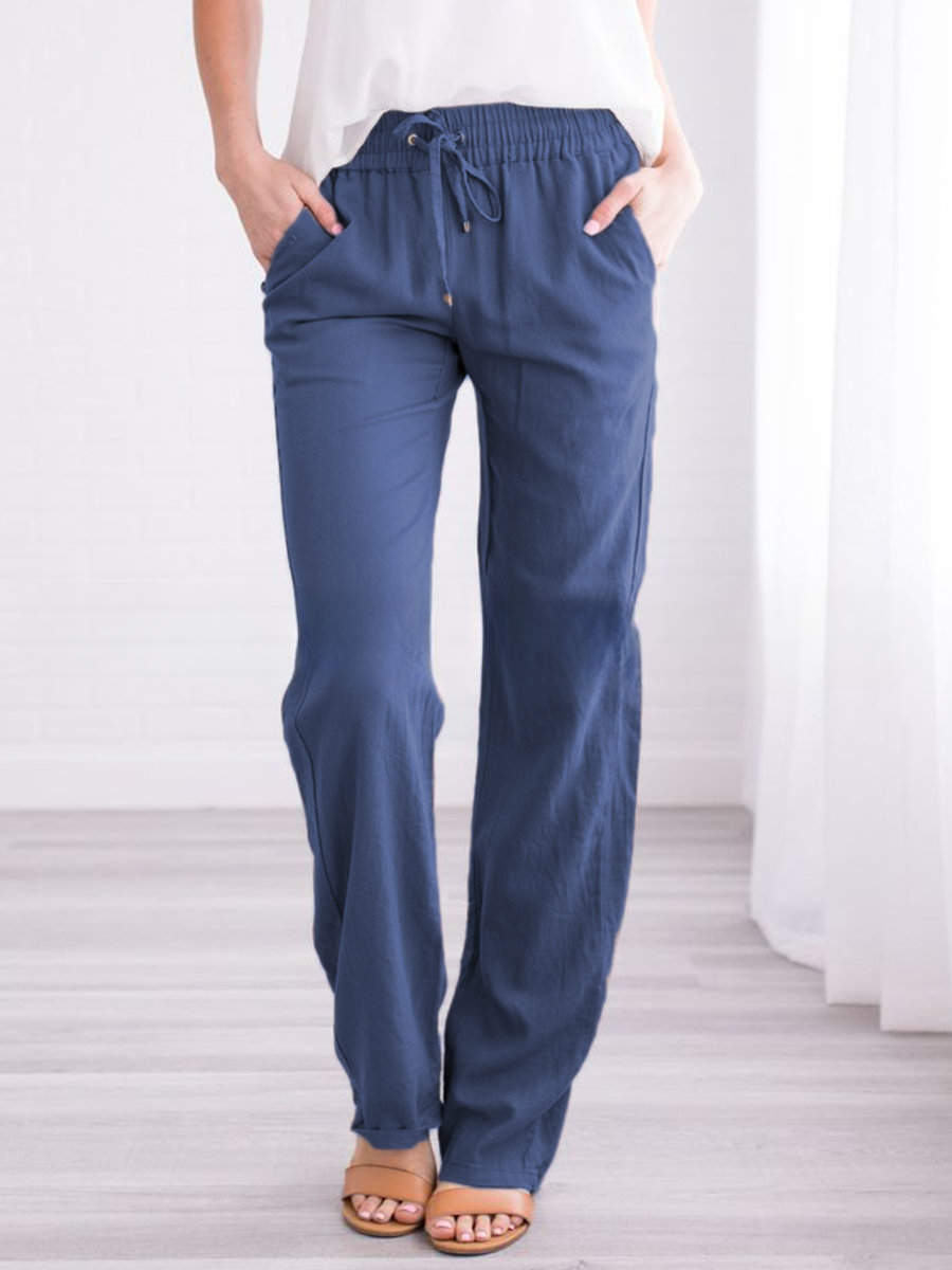 Stylische, leichte Damen Hose für Freizeit. Regular Fit & bequem für sommerliche Damenmode.