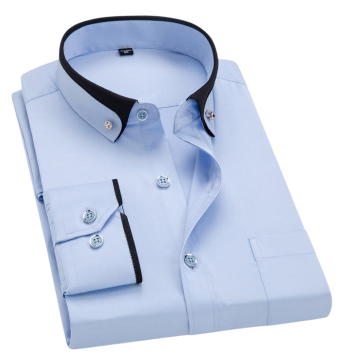 Elegantes Herren Langarmhemd in Hellblau mit klassischem Kragen, ideal für Business-Meetings und schicke Freizeit-Looks.
