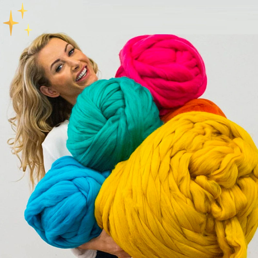 Kreatives Bastelbedarf: 1000g XXL Chunky Strickgarn LuxaWool für gemütliche Strickprojekte.