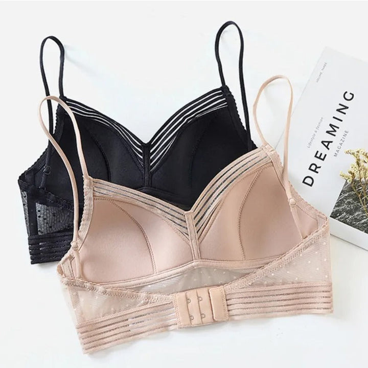 Hochwertiger rückenfreier Damen BH, verstellbar für perfekten Komfort. Unsichtbar unter eleganter Kleidung.