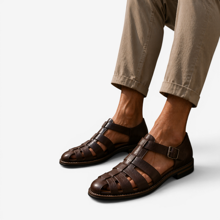 Moderne offene Herren Sandalen, perfekt für Sommer und Freizeit. Robuste & bequeme Alltagsschuhe für entspannte Stunden.